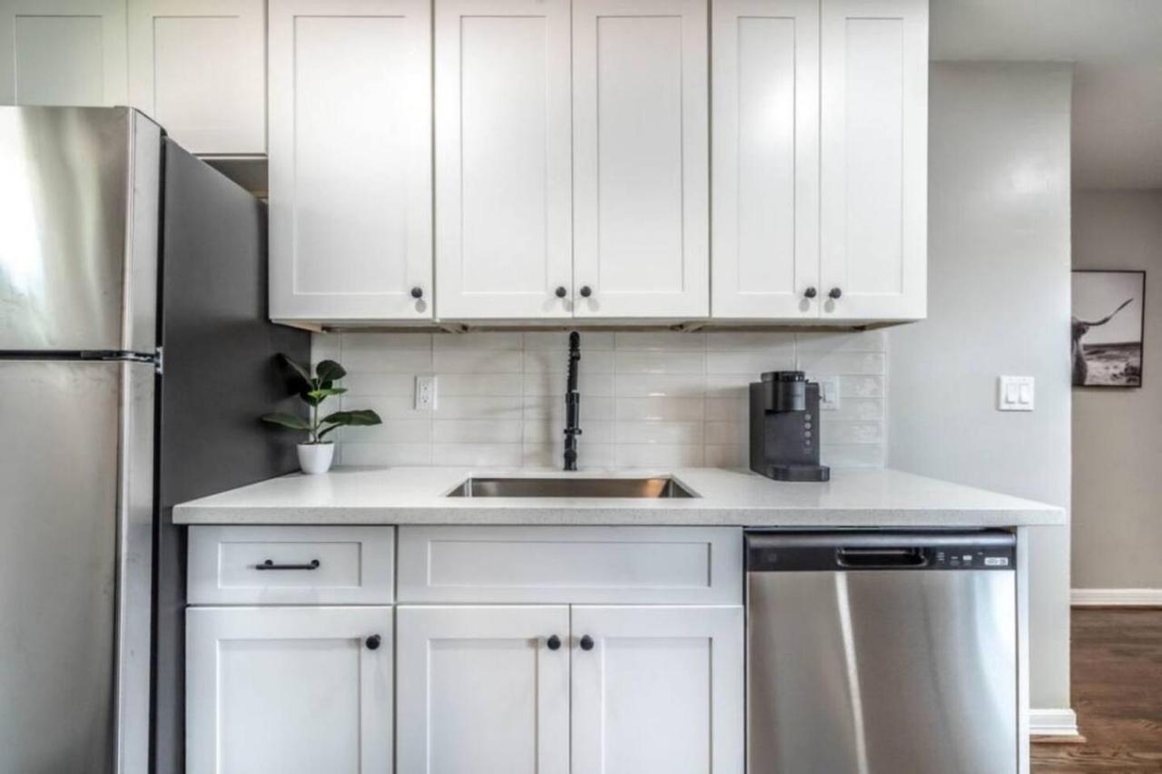 יוסטון Roomy Urban Apartment Montrose! Free Parking #3 מראה חיצוני תמונה