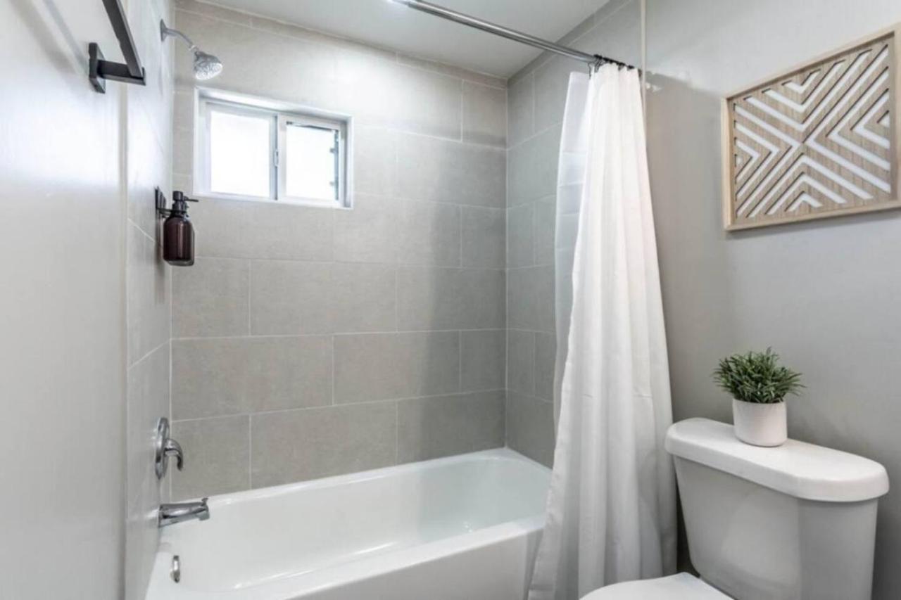 יוסטון Roomy Urban Apartment Montrose! Free Parking #3 מראה חיצוני תמונה